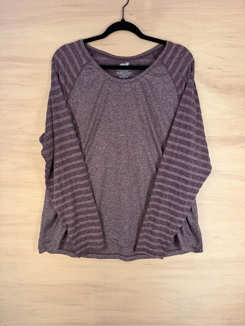 Avia Women's Long Sleeve Raglan Top - Mauve